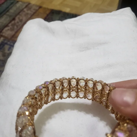 Gold color breaded  brand new bracelet - Picture 6 of 7